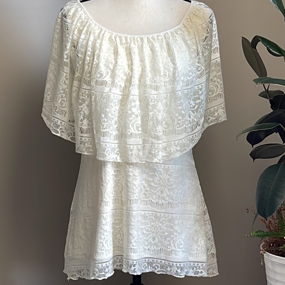 Style & Co Ivory Lacy Romantic Layered Off Shoulder Blouse with Lining Size L